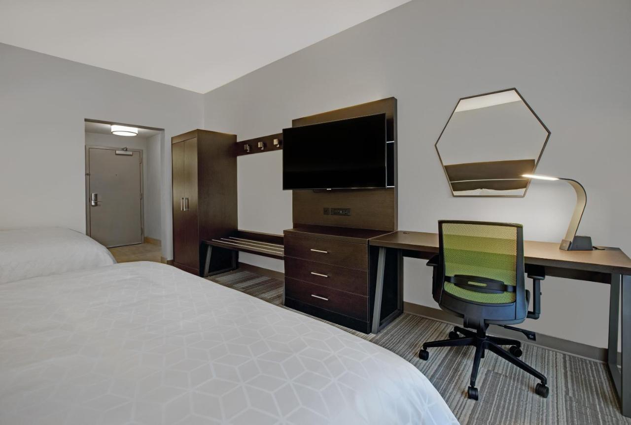 Holiday Inn Express - Milwaukee Downtown By Ihg Εξωτερικό φωτογραφία