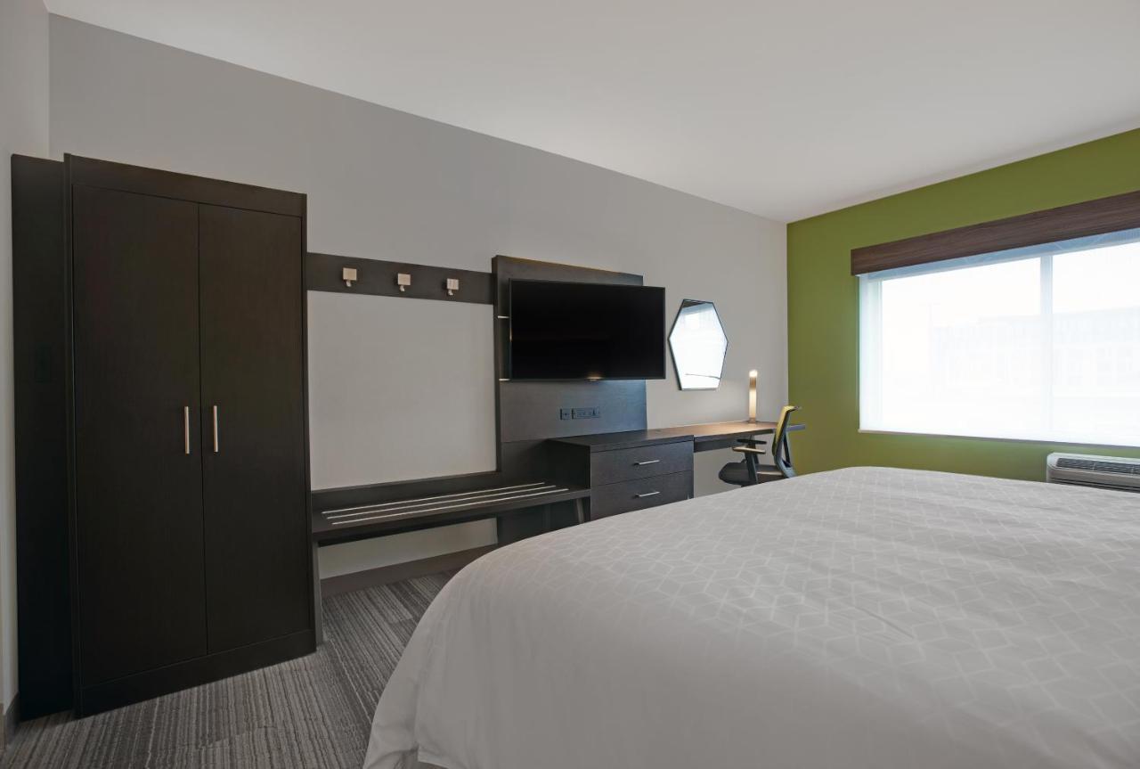 Holiday Inn Express - Milwaukee Downtown By Ihg Εξωτερικό φωτογραφία